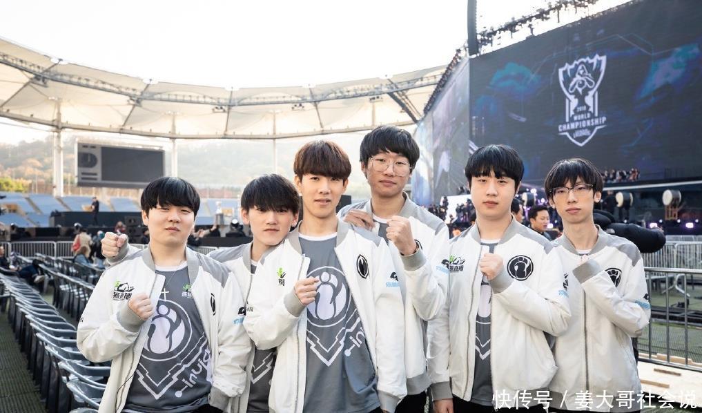 也为他敲响 也为他敲响