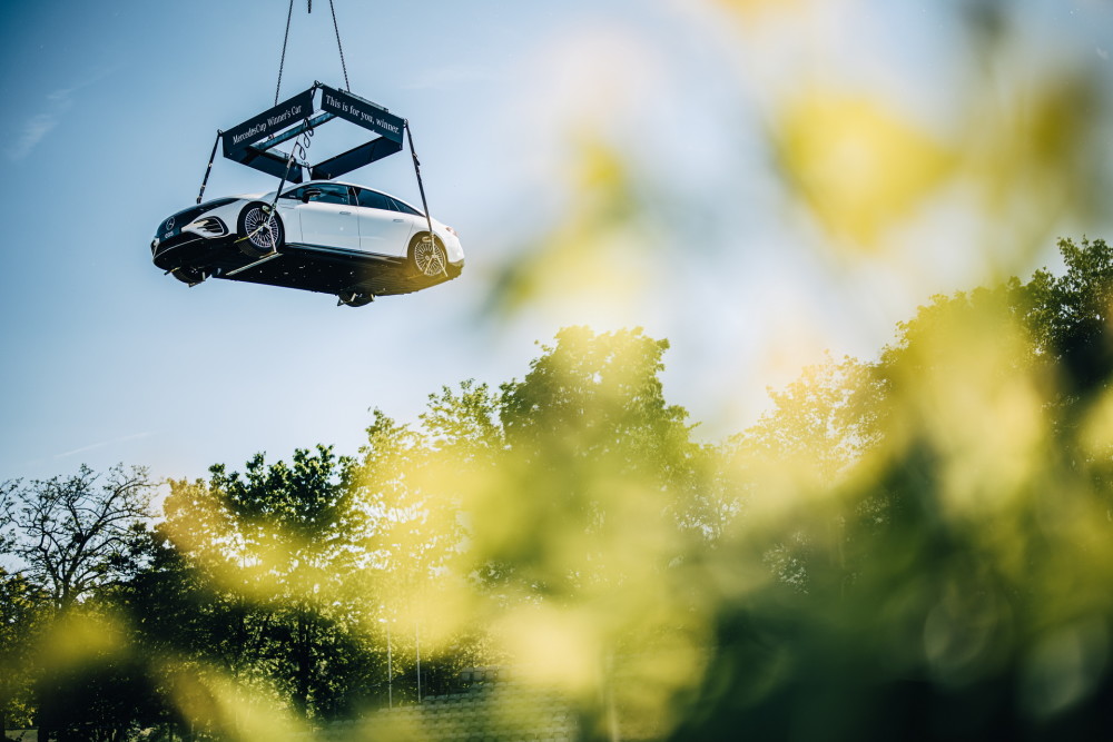 定的是他在 定的是他在